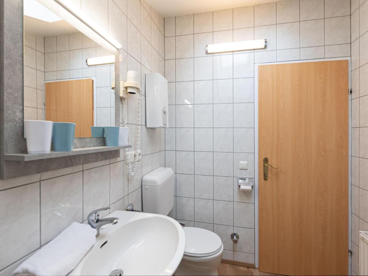 Apartment Alpenchalets - Zse202 By Interhome Zell am See Exterior foto
